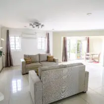 Foto 7 van Royale woning met privézwembad, appartement én studio op eigen grond