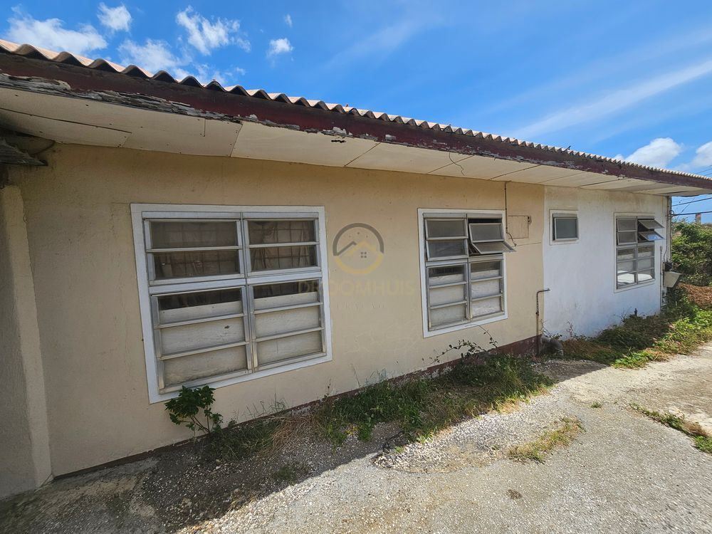 Fixer-upper te koop op Curaçao – ideaal renovatieproject in rustige buurt